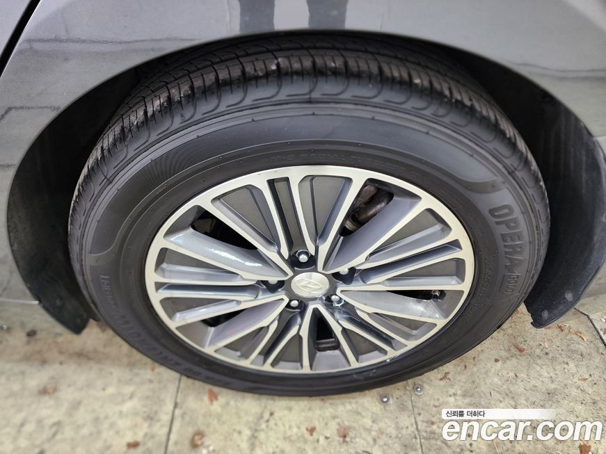 Hyundai Grandeur 2019