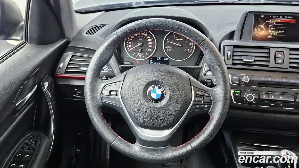 BMW 1-Series 2015