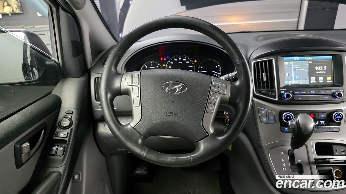 Hyundai Starex 2019