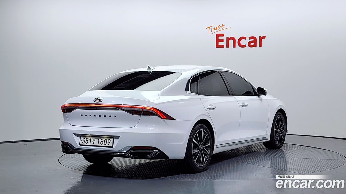 Hyundai Grandeur 2020