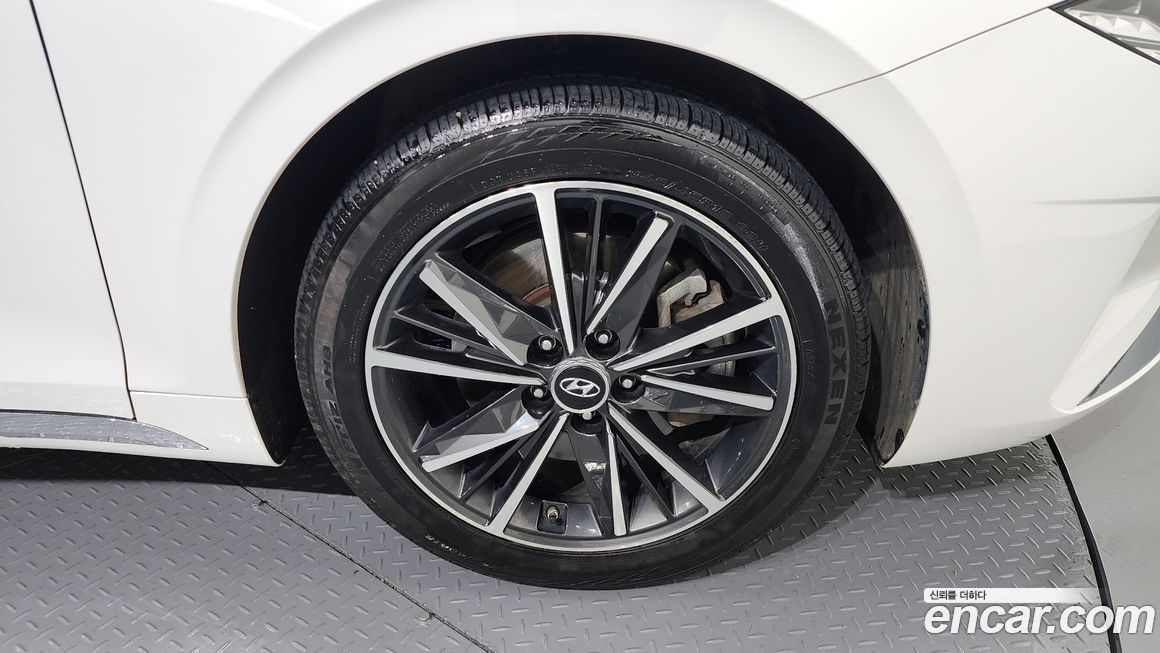 Hyundai Grandeur 2020