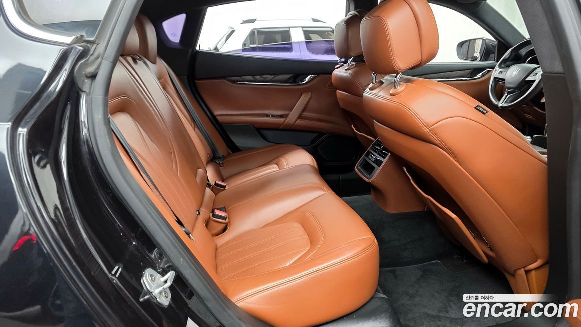 Maserati Quattroporte 2017