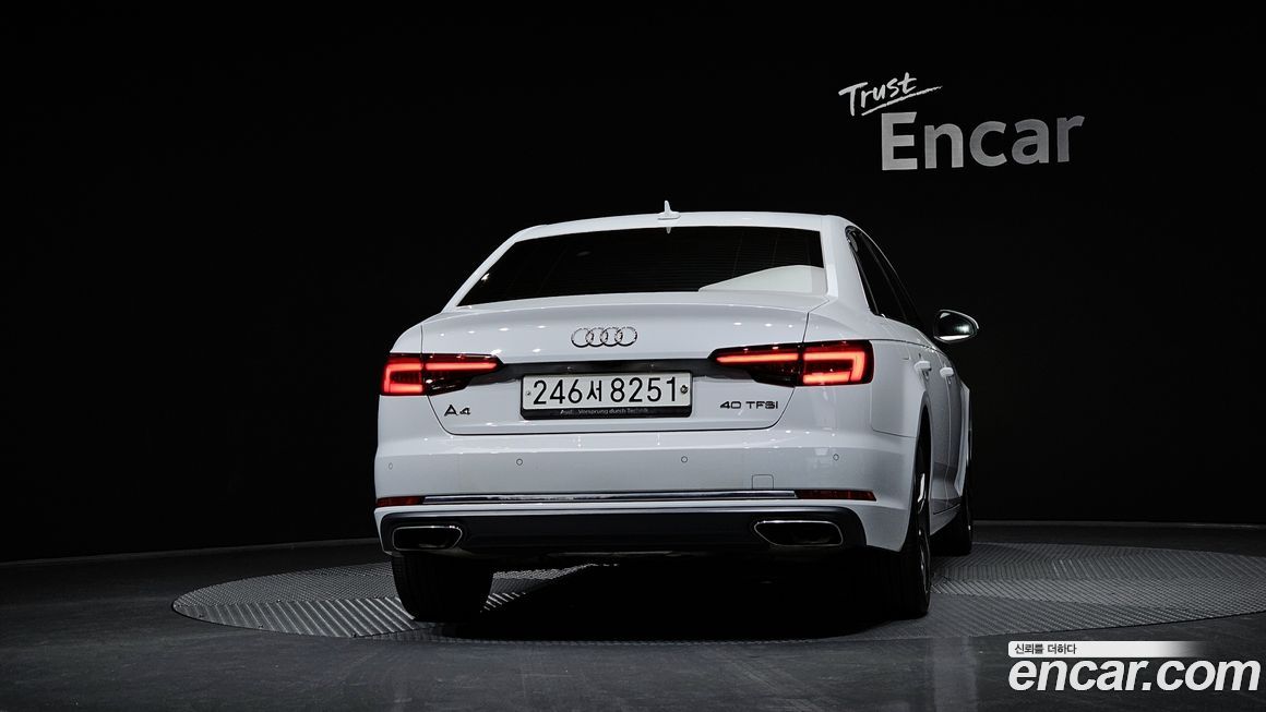 Audi A4 2019