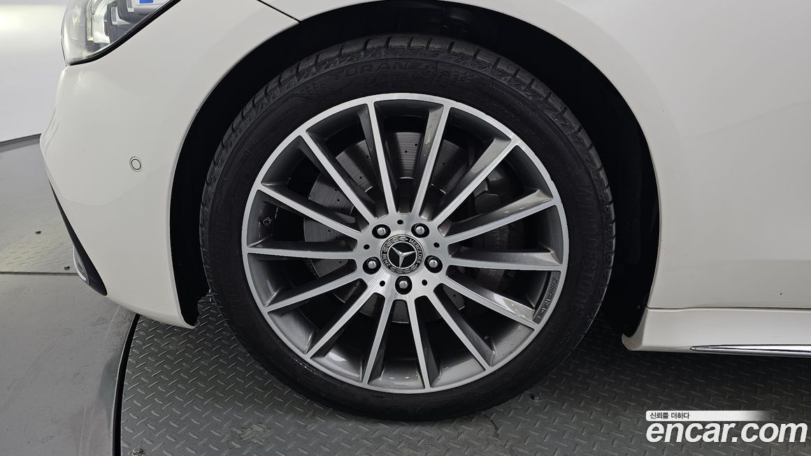 Mercedes-Benz S-Class 2022