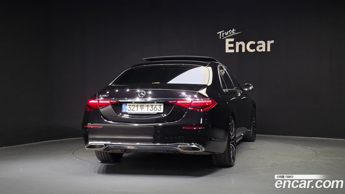 Mercedes-Benz S-Class 2022