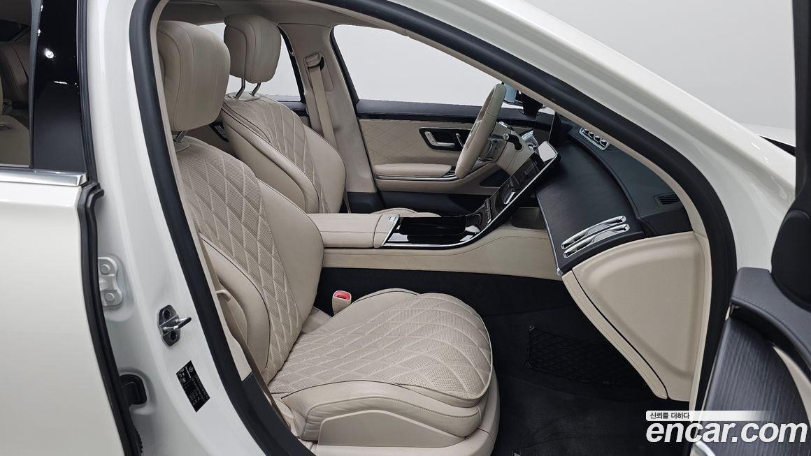 Mercedes-Benz S-Class 2022