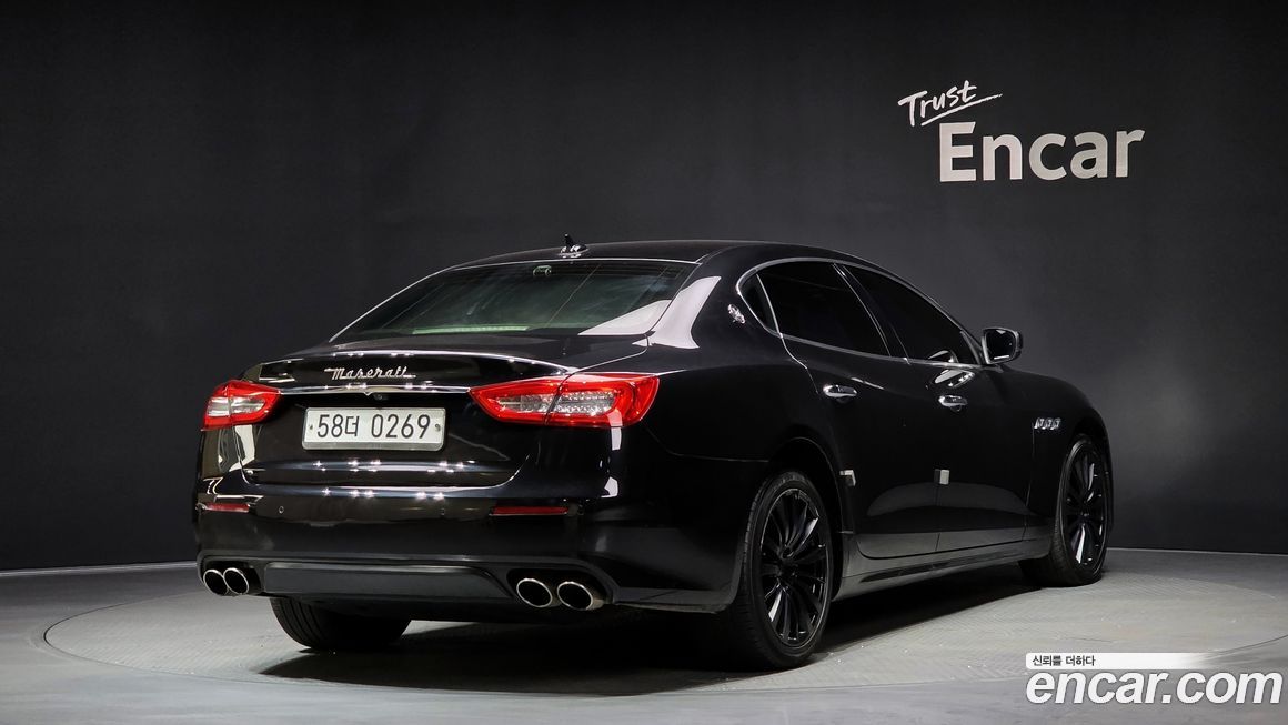 Maserati Quattroporte 2017