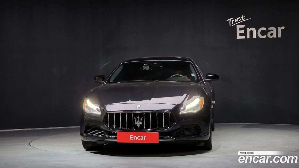Maserati Quattroporte 2017