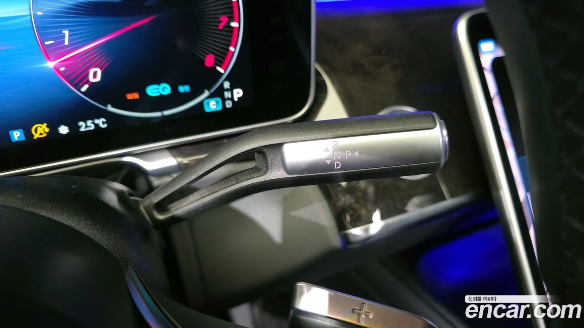 Mercedes-Benz S-Class 2022