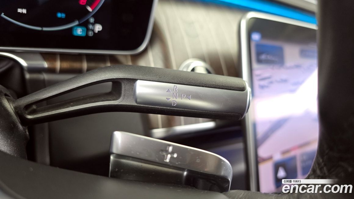 Mercedes-Benz S-Class 2022