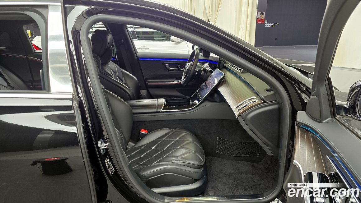 Mercedes-Benz S-Class 2022