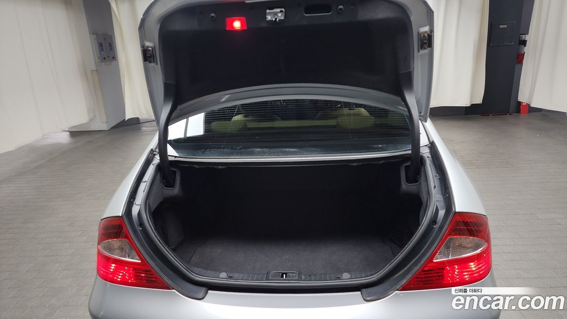 Mercedes-Benz CLS-Class 2006