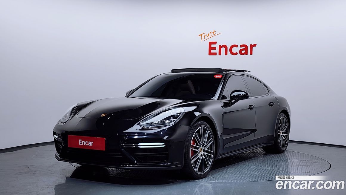 Porsche Panamera 2020