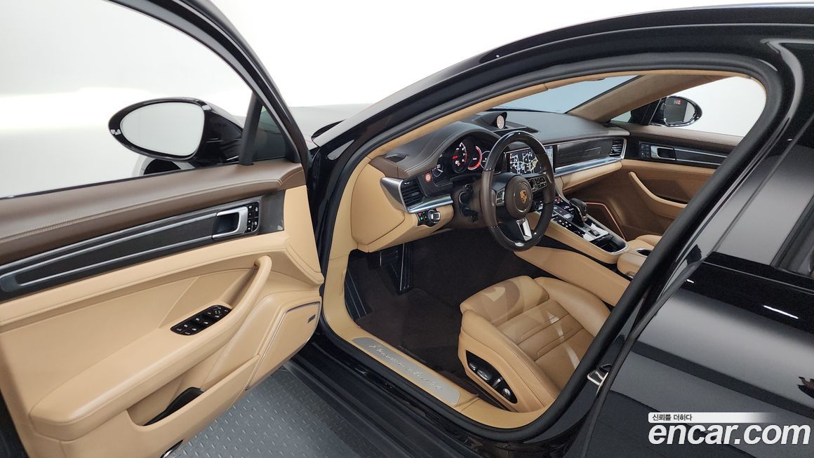 Porsche Panamera 2020