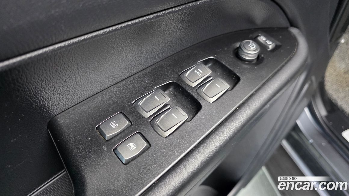 KG_Mobility_Ssangyong Rexton 2023