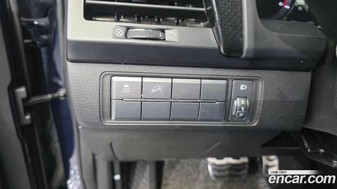 KG_Mobility_Ssangyong Rexton 2021