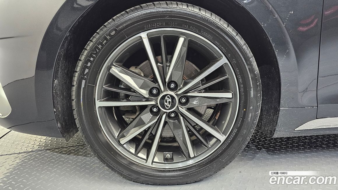 Hyundai Grandeur 2022