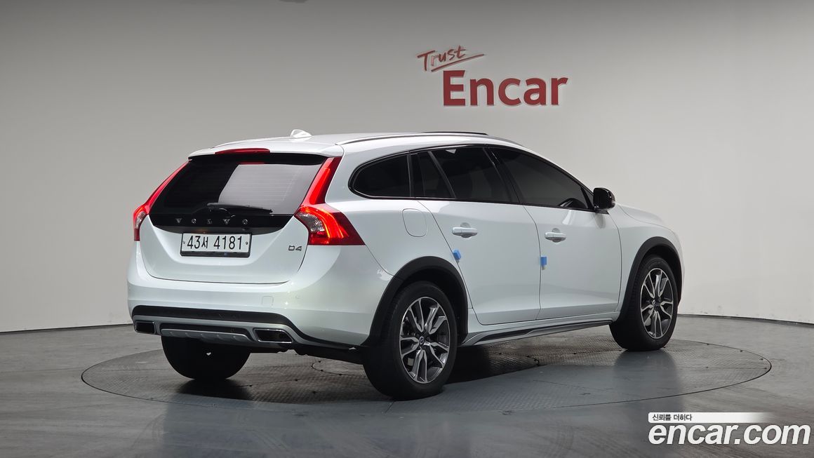 Volvo V60 2018