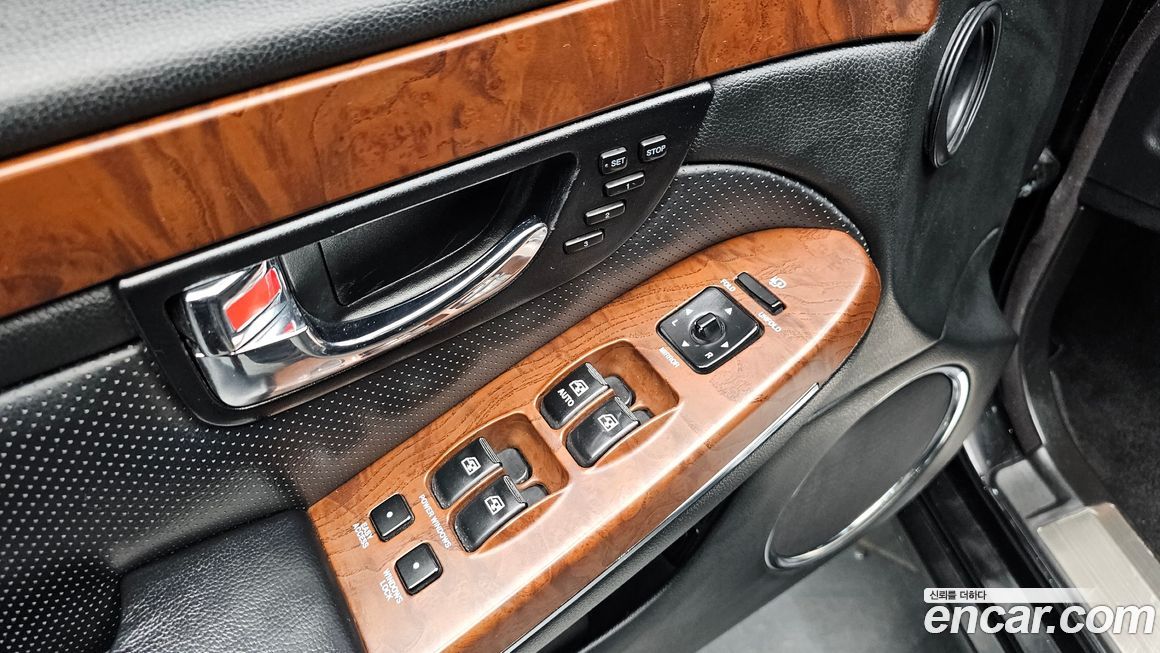 KG_Mobility_Ssangyong Chairman 2013