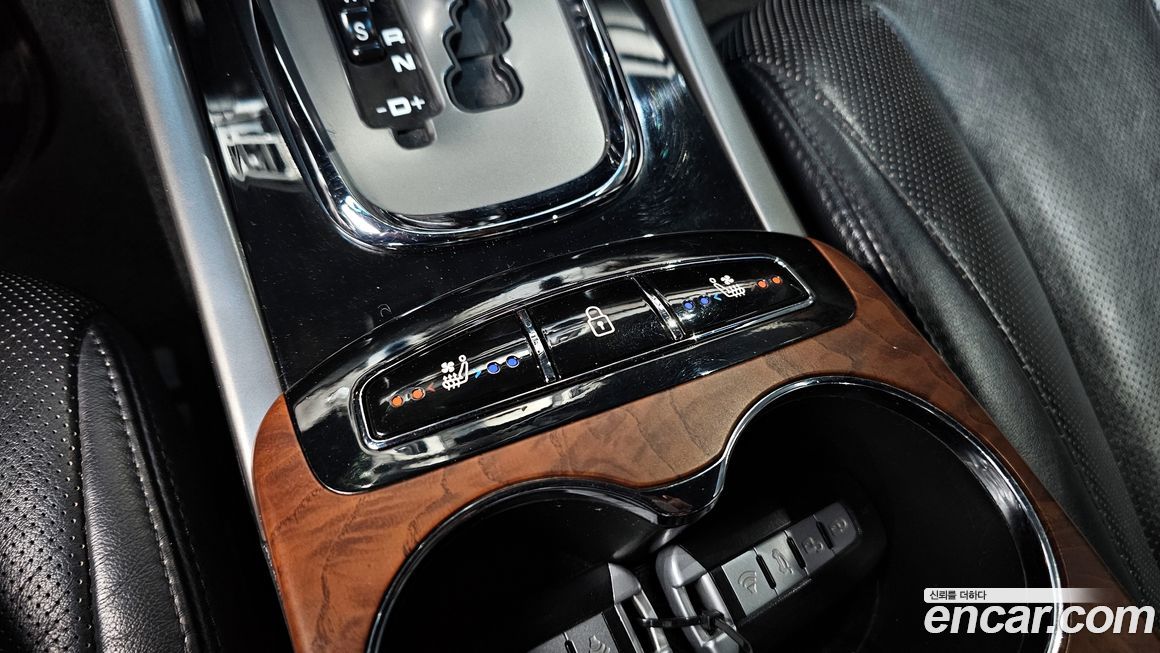 KG_Mobility_Ssangyong Chairman 2013