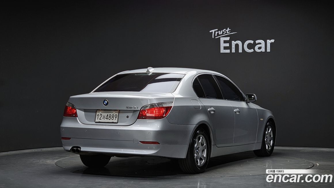 BMW 5-Series 2006