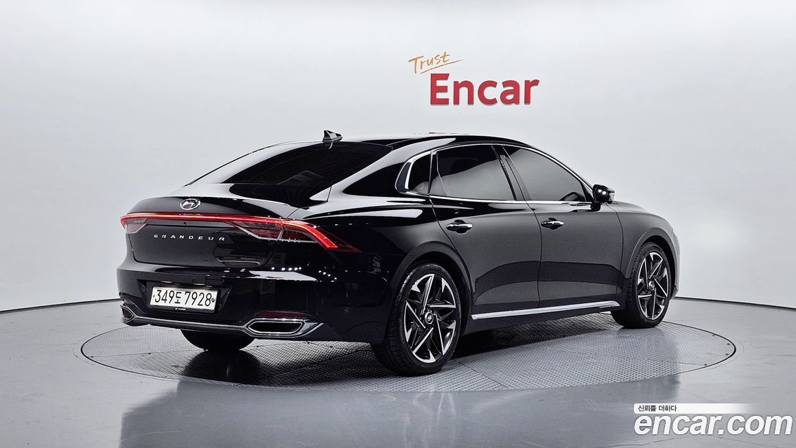 Hyundai Grandeur 2020