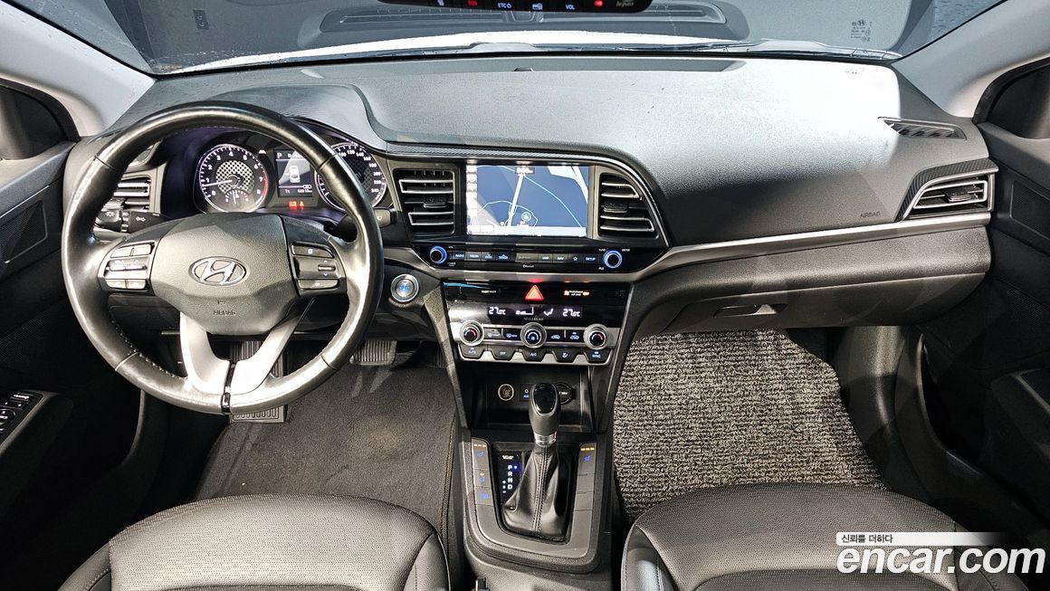 Hyundai AVANTE 2020