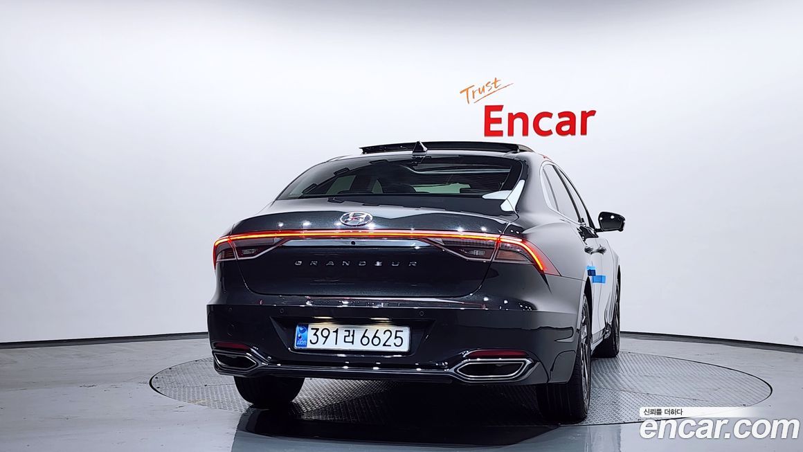 Hyundai Grandeur 2022