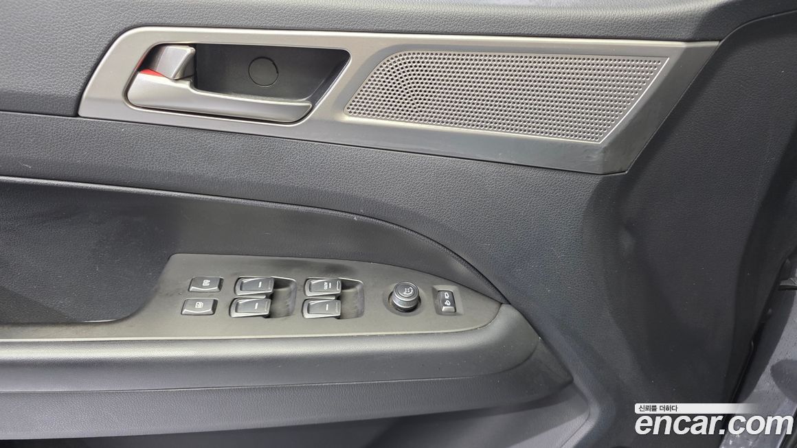 KG_Mobility_Ssangyong Rexton 2018