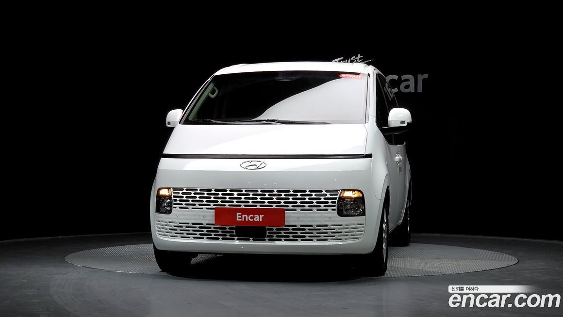 Hyundai Staria 2023