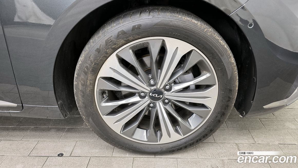 Kia K8 2023
