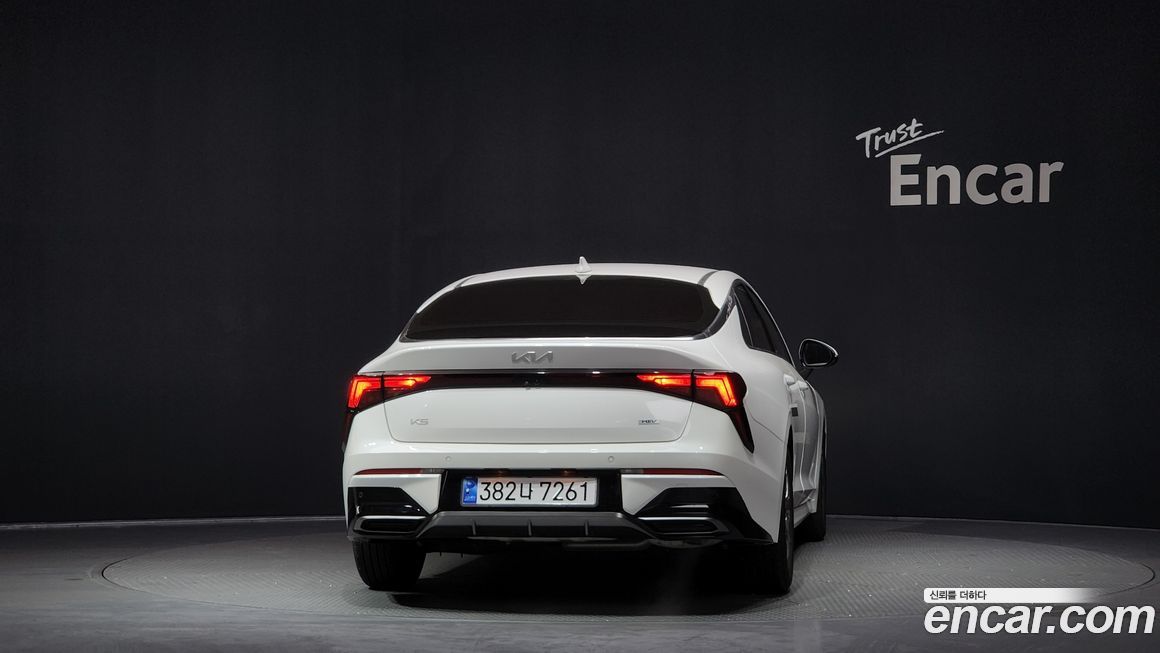 Kia K5 2024
