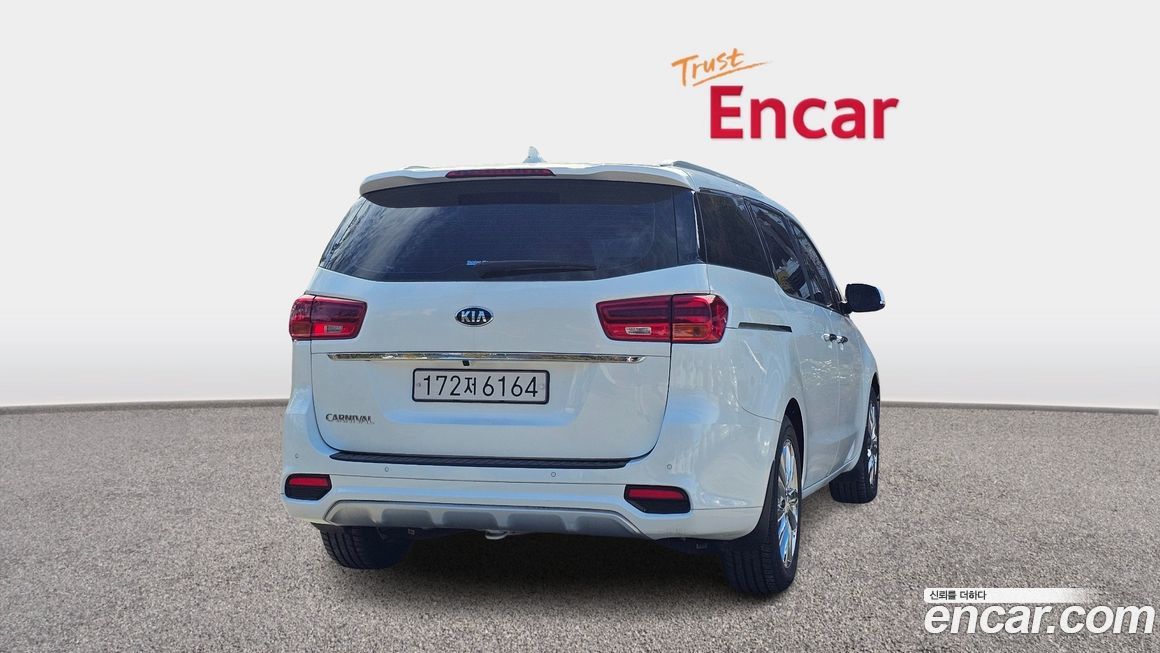 Kia Canival 2019