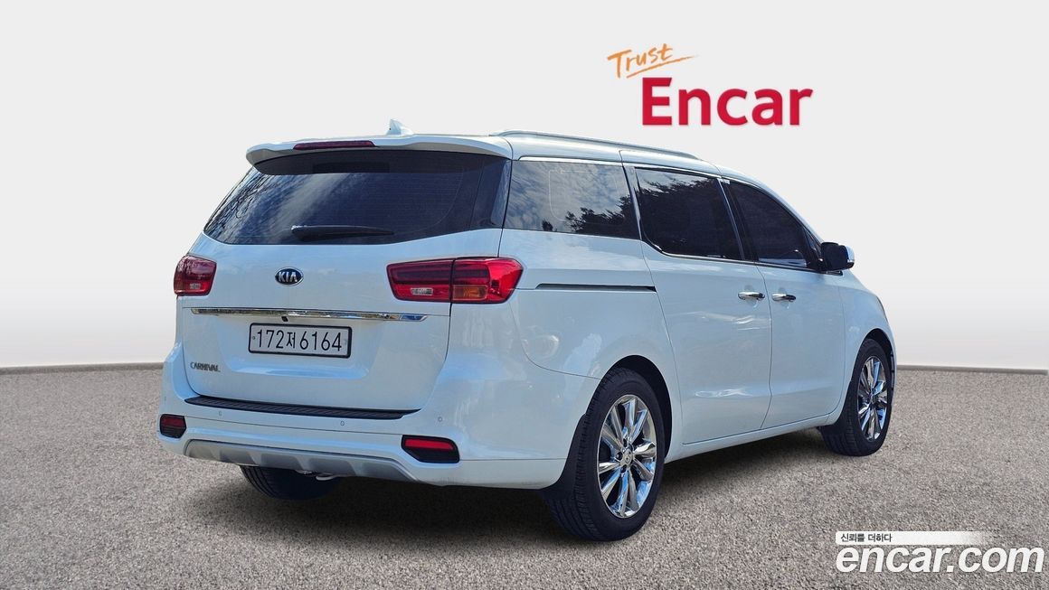 Kia Canival 2019