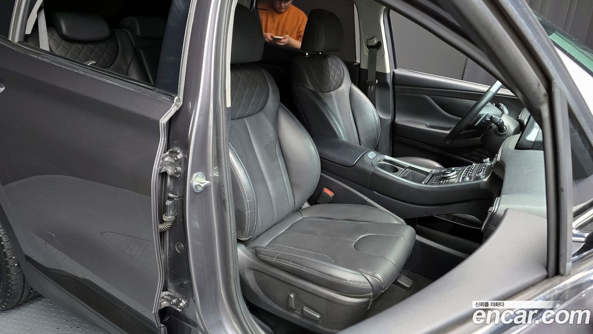 Hyundai Santafe 2022