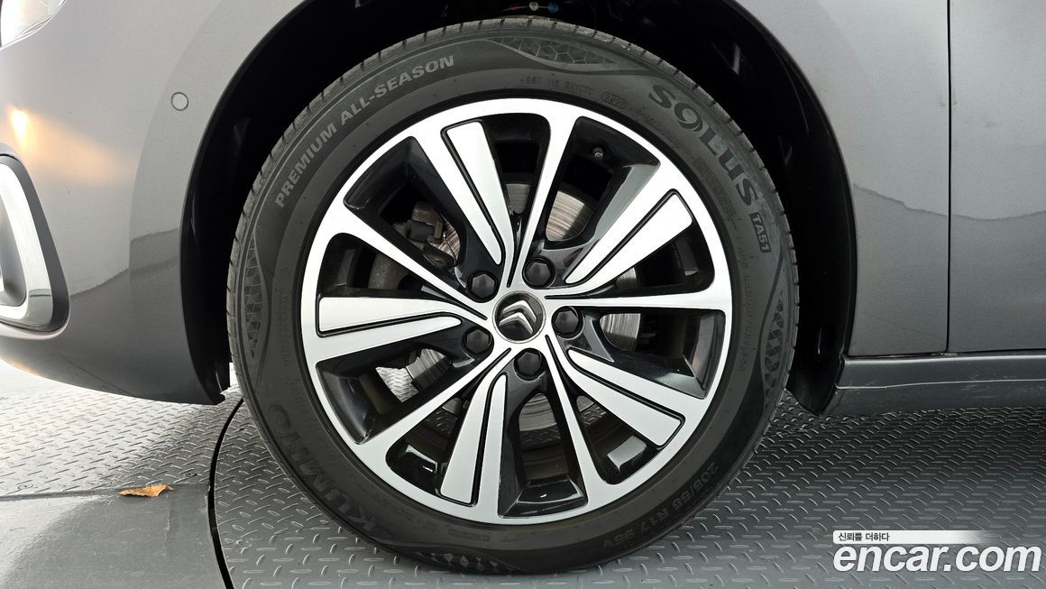 Citroen-DS C4 SpaceTourer 2019