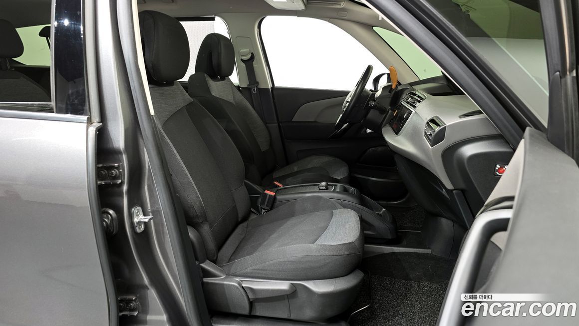 Citroen-DS C4 SpaceTourer 2019