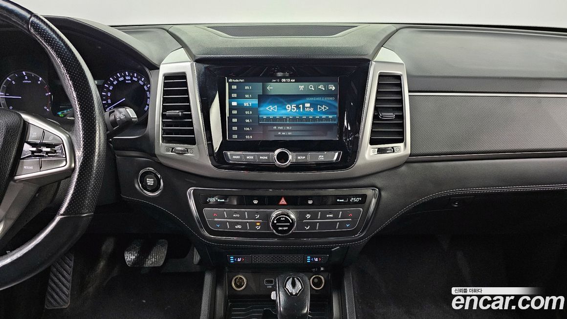 KG_Mobility_Ssangyong Rexton 2019