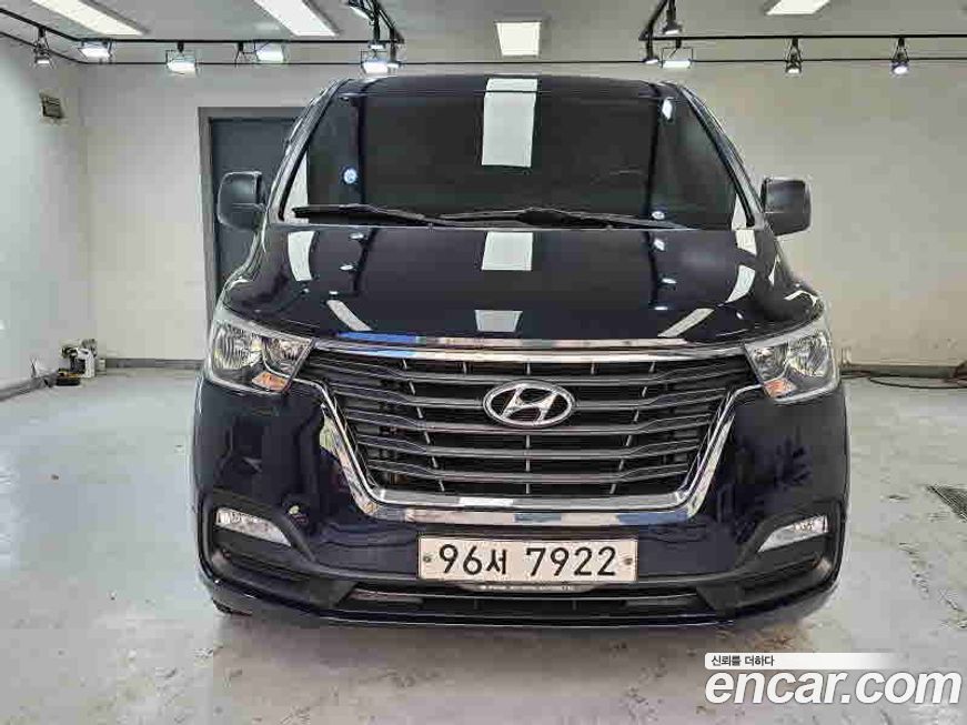 Hyundai Starex 2021