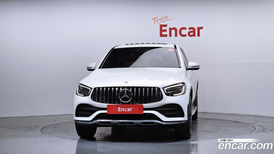 Mercedes-Benz GLC-Class 2021