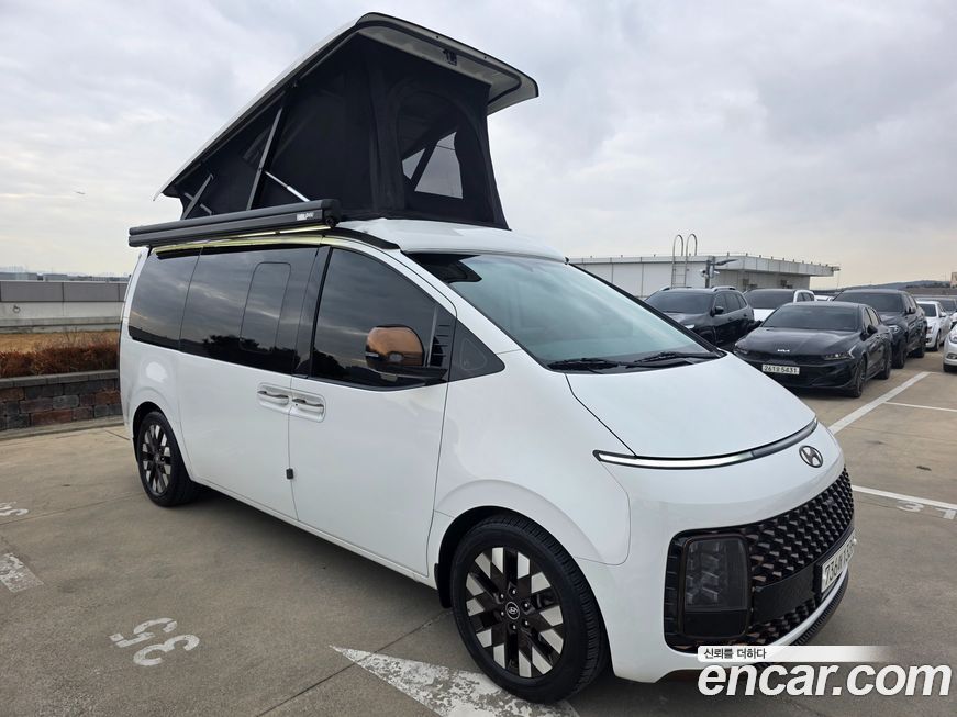Hyundai Staria 2023
