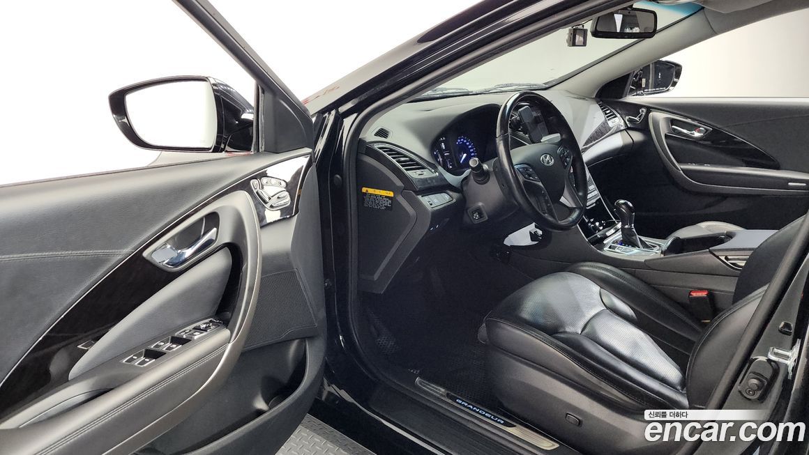 Hyundai Grandeur 2015