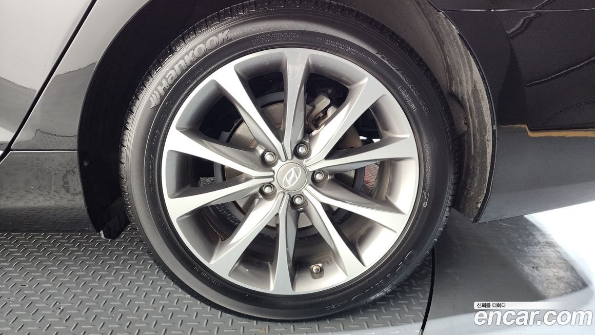 Hyundai Grandeur 2015