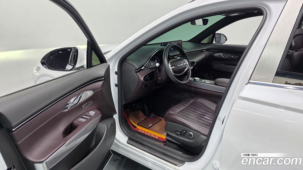 Genesis GV70 2021