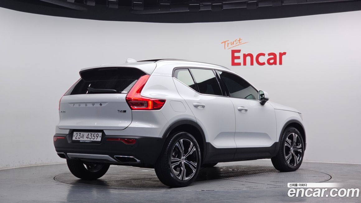 Volvo XC40 2020
