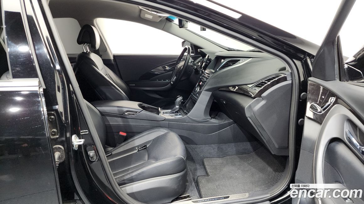 Hyundai Grandeur 2015