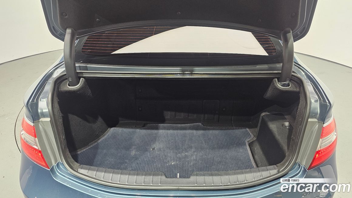 Hyundai Grandeur 2015