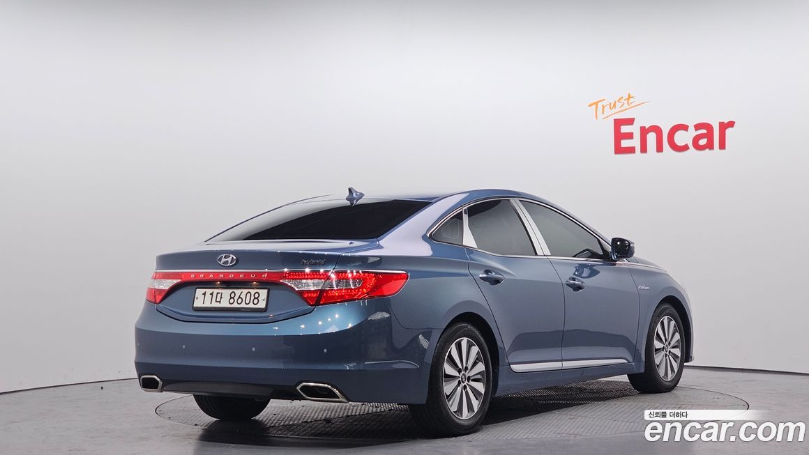 Hyundai Grandeur 2015
