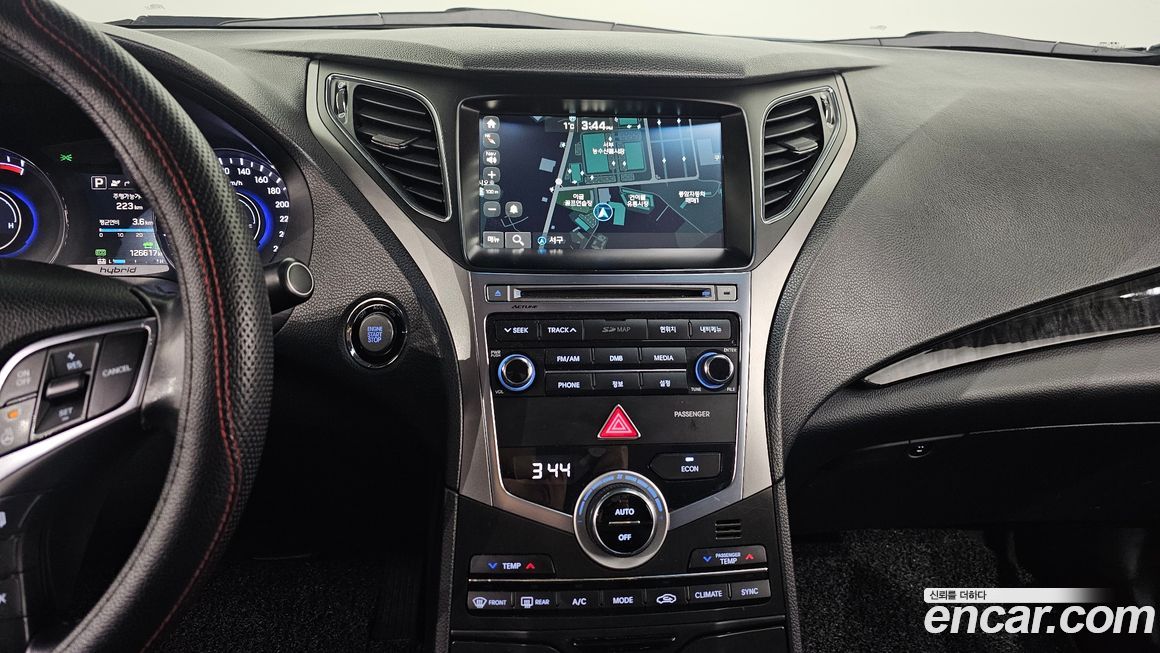 Hyundai Grandeur 2015