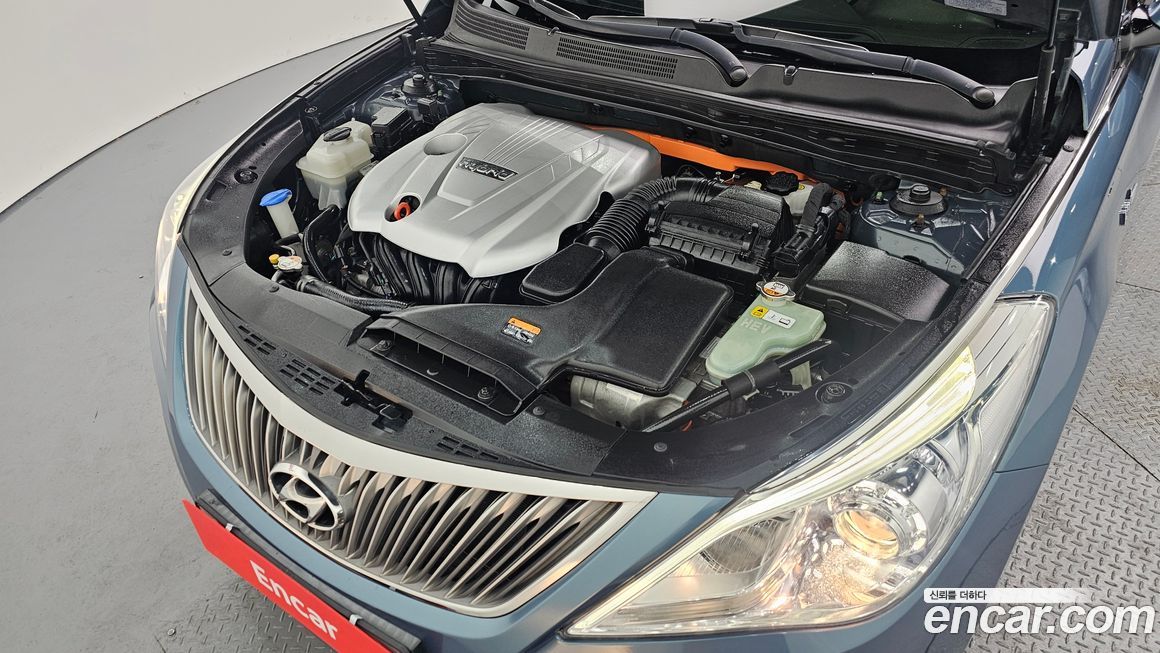 Hyundai Grandeur 2015